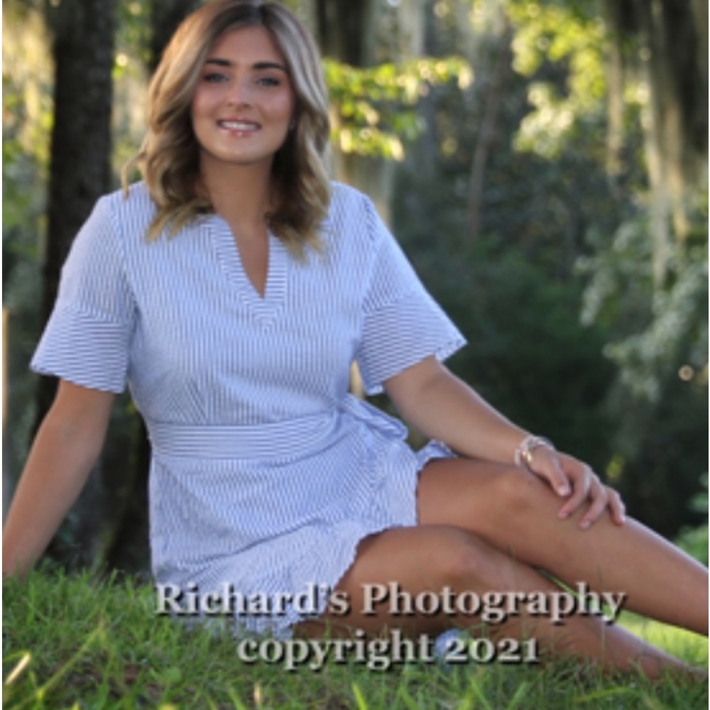 Vineyard vines dress